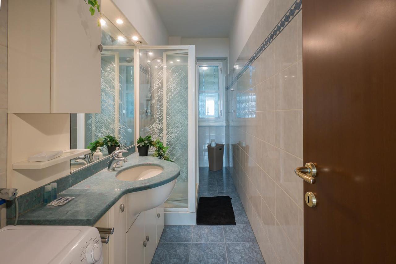 Cozy Apartment Treviso 31 Milan Bagian luar foto